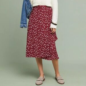 Wrap Skirt Berry Floral
FAITHFULL THE BRAND